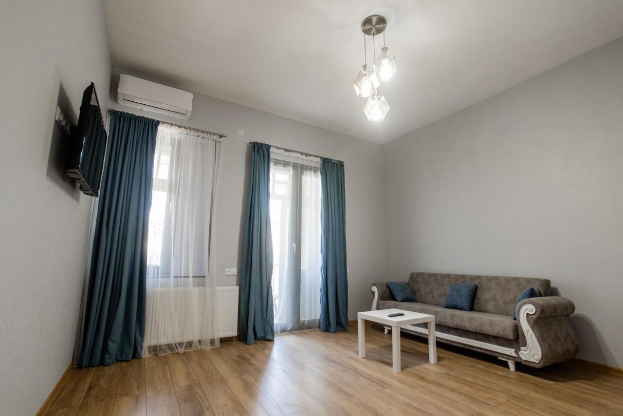 Meidan Bazaar Prime Location Apartment Tbilisi Buitenkant foto